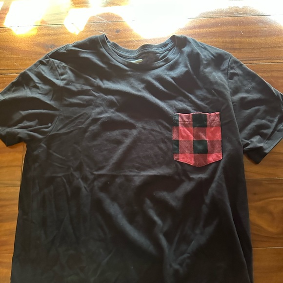 Men’s black red black plaid pocket t shirt size medium - Picture 2 of 4
